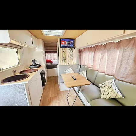 Caravana Gg Camping